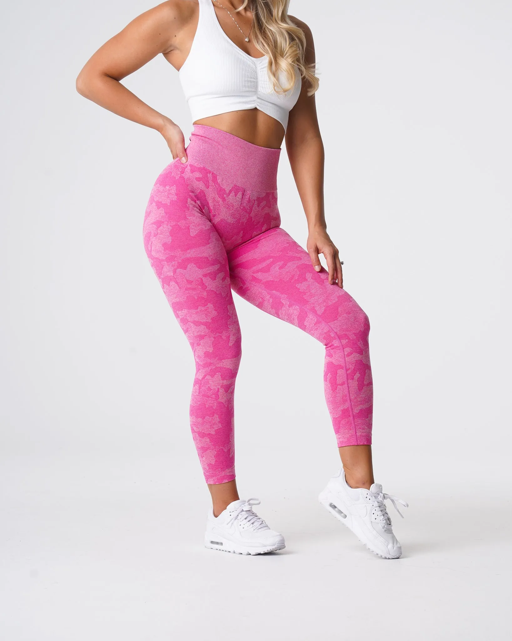 Bubble Gum Pink Camo Seamless Leggings