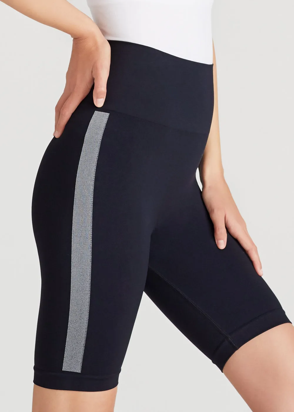 Cora Seamless Shaping Biker Short