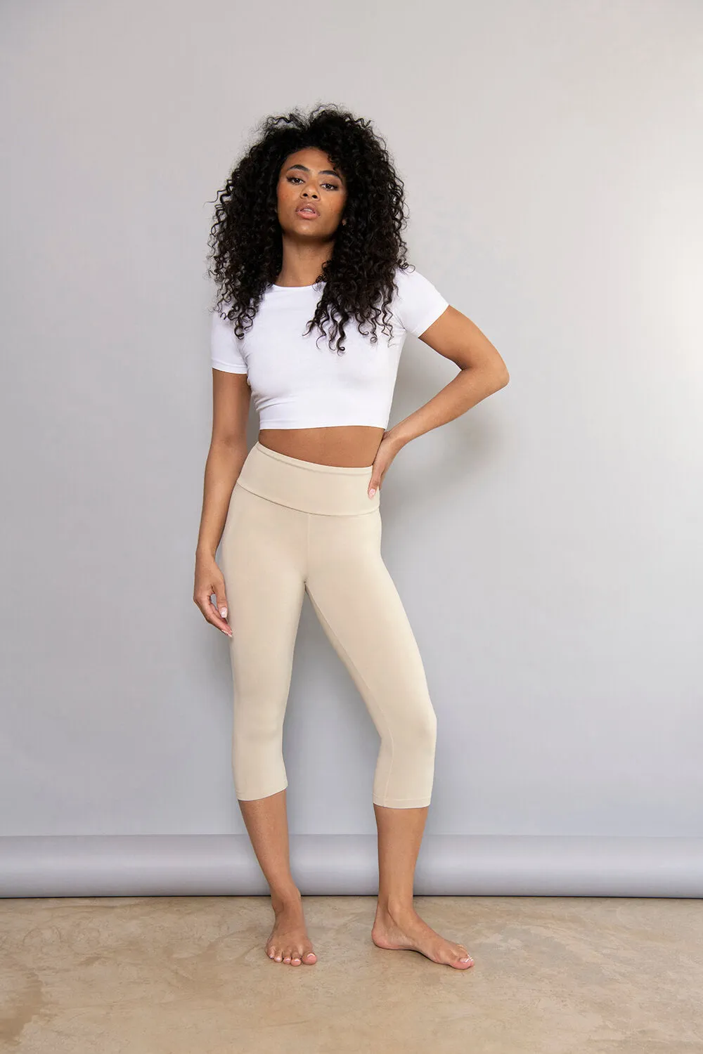 Curve Cropped Lightweight Leggings - Beige