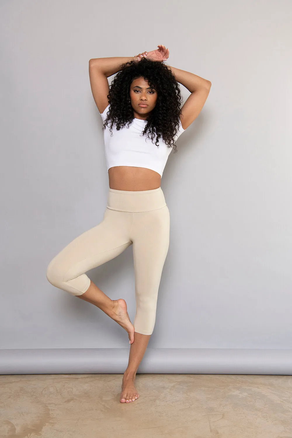 Curve Cropped Lightweight Leggings - Beige