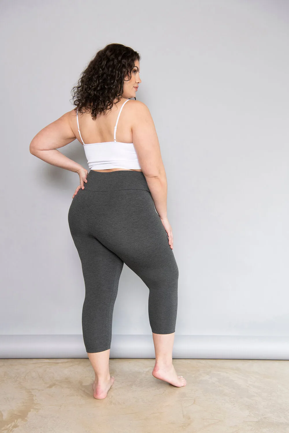 Curve Cropped Lightweight Leggings - Dark Grey