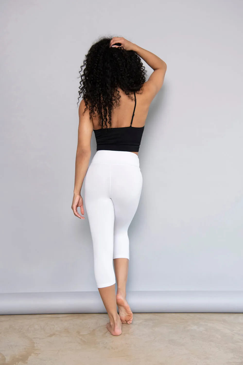 Curve Cropped Lightweight Leggings - White