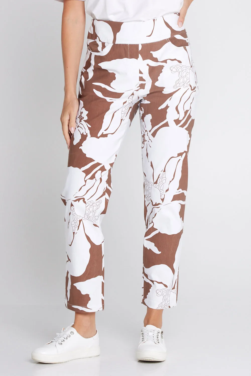 Cocoa Floral Dana Bengaline Capri Pants