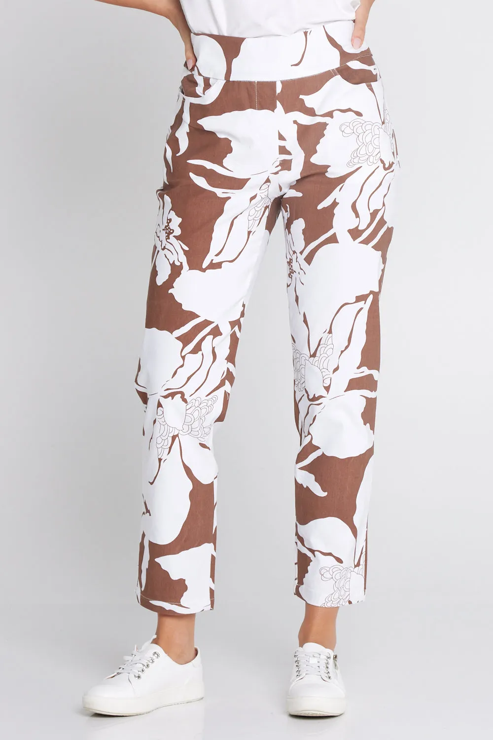 Cocoa Floral Dana Bengaline Capri Pants