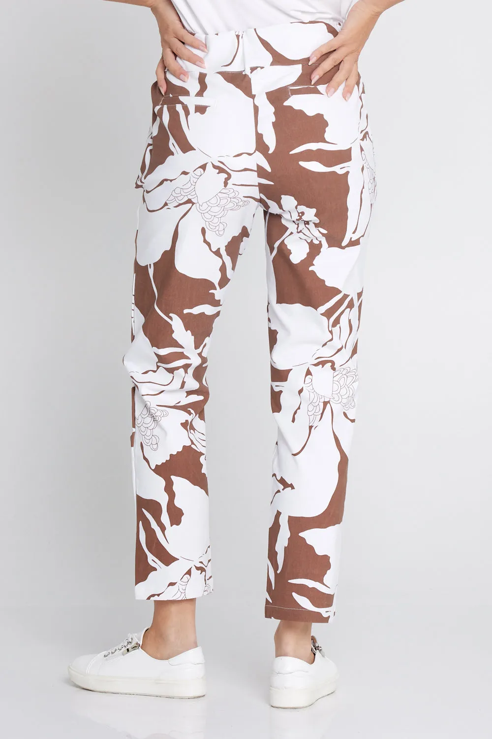 Cocoa Floral Dana Bengaline Capri Pants