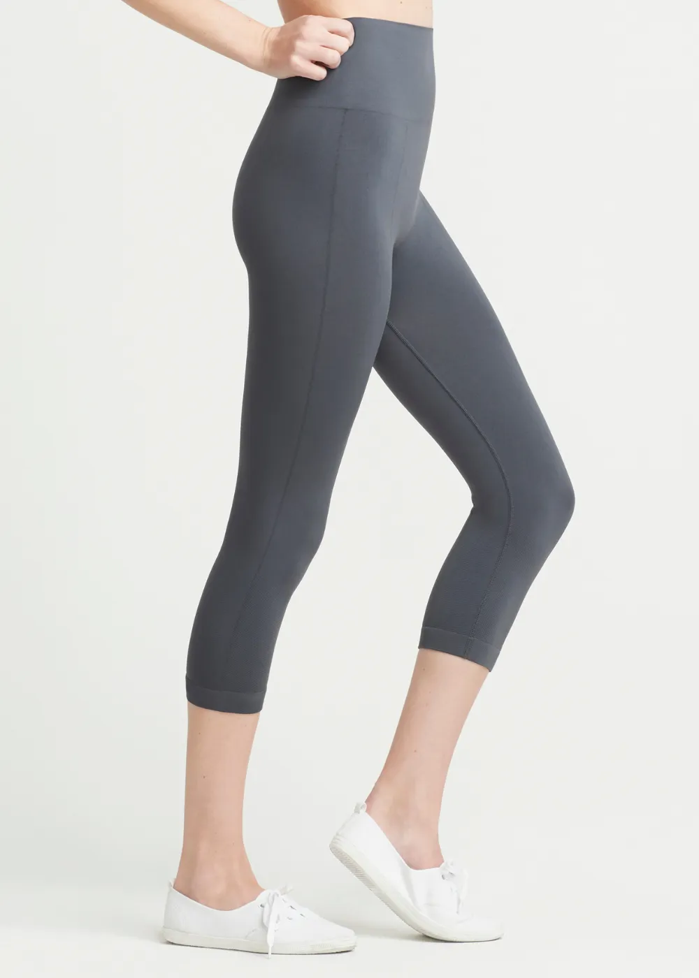 Morgan Seamless Cropped Capri Shaping Legging