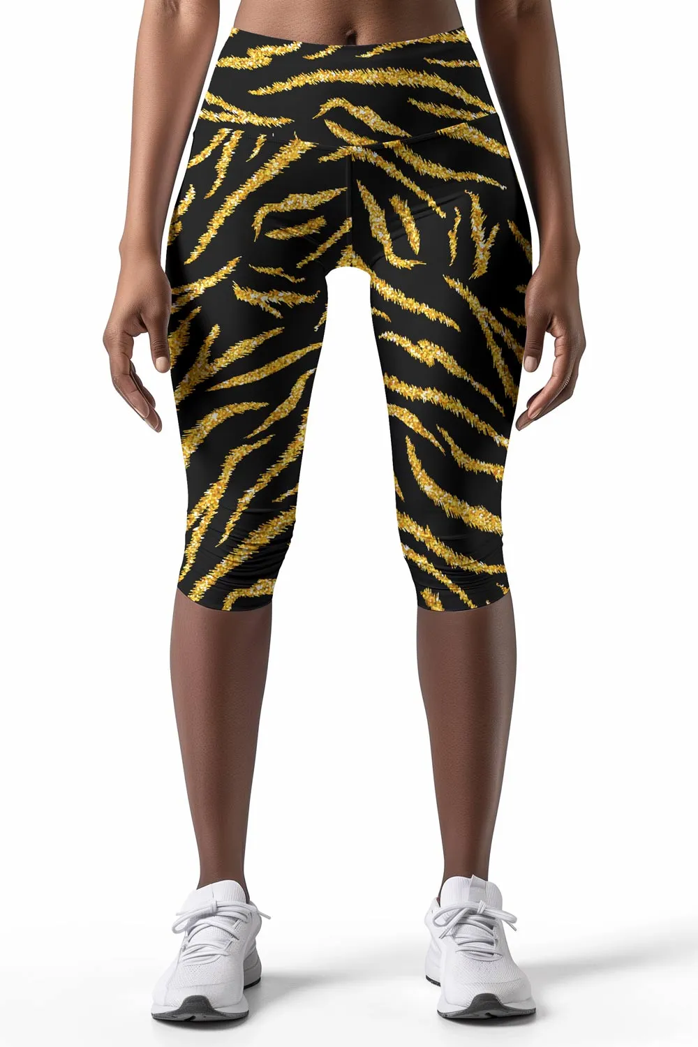 Roarsome Ellie Black & Gold Performance Yoga Capri Leggings - Women