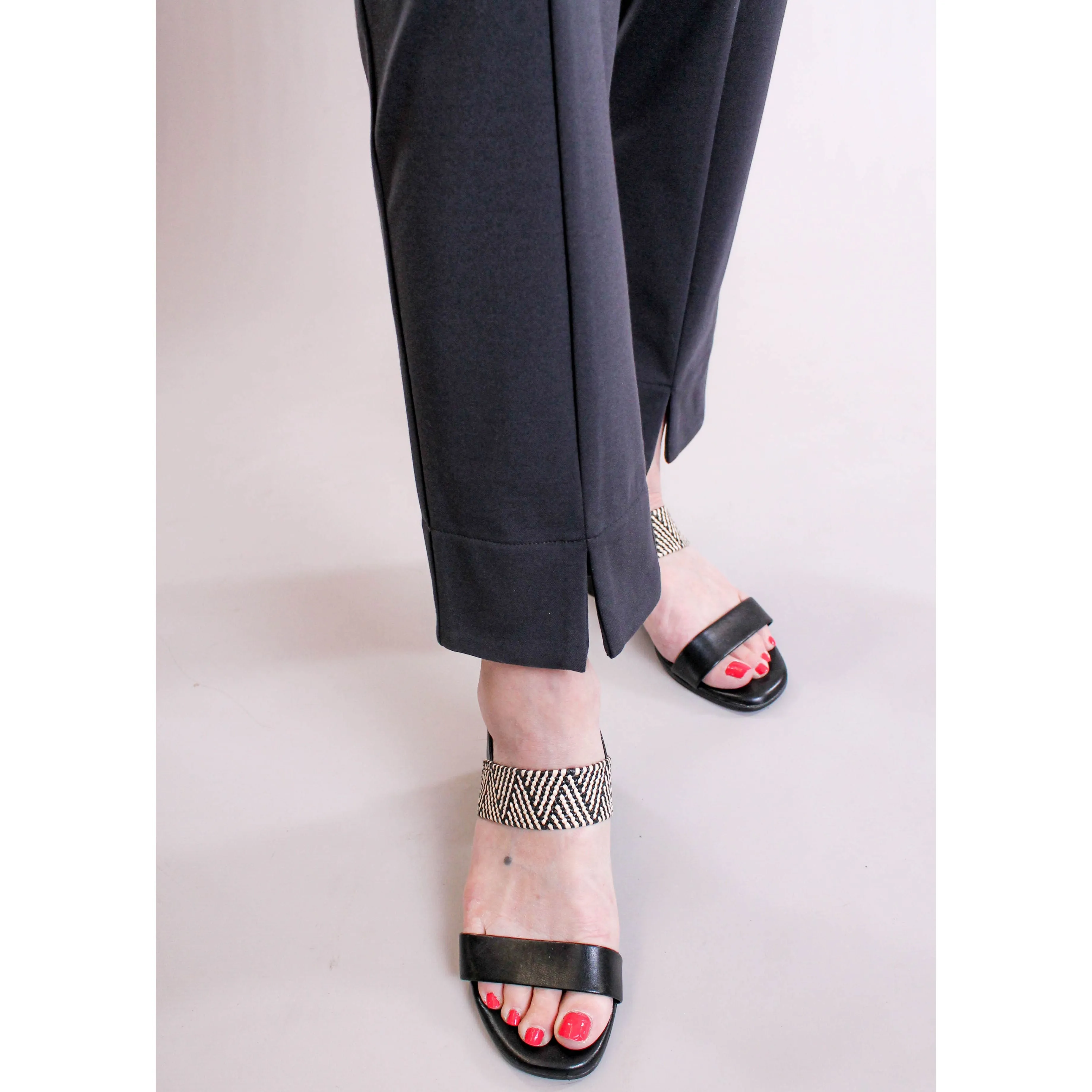 Sympli Ponte Hepburn Ankle Pant