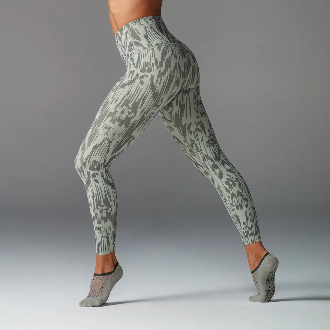 TaviSculpt™ High Waisted 7/8 Leggings *