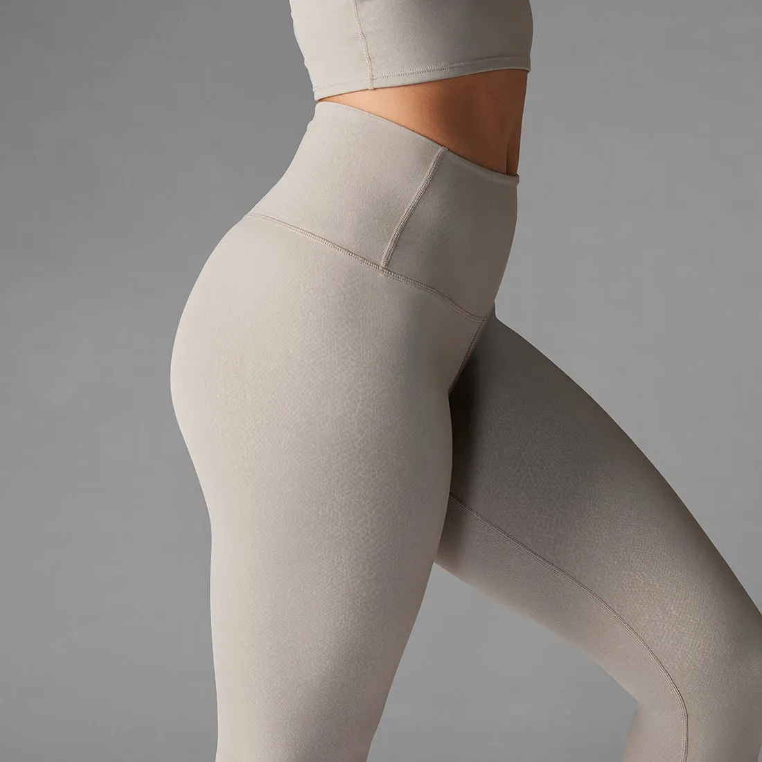 TaviSculpt™ High Waisted 7/8 Leggings *